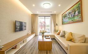 Luxe Paradise Suites Tay Ho  4*